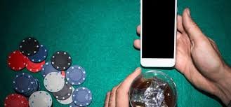 Ringkasan olahraga dan hiburan digital